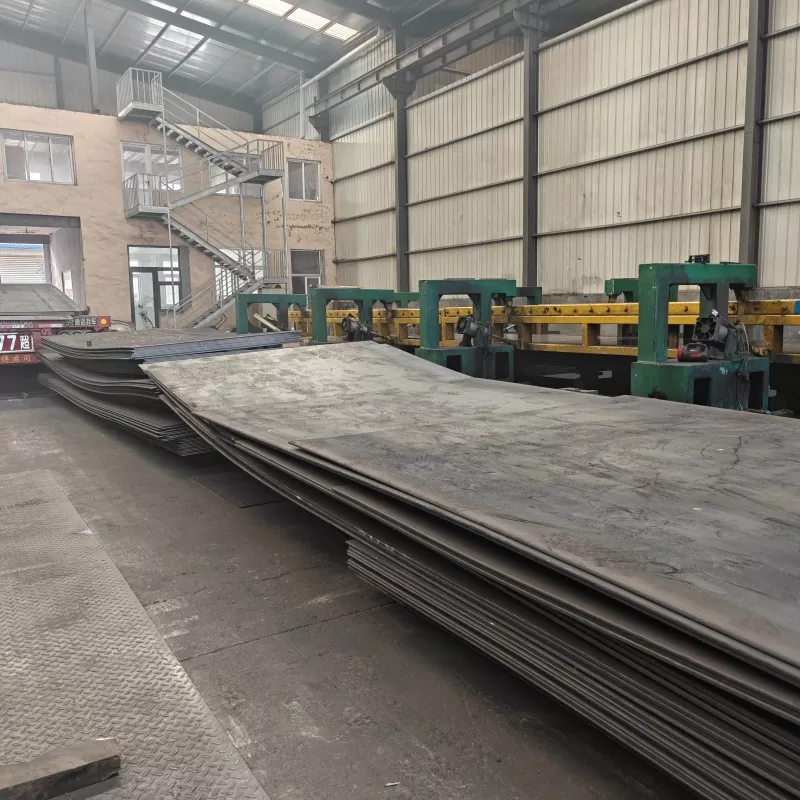 Visoko trdna galvanizirana črna površinska vroče valjana jeklena plošča